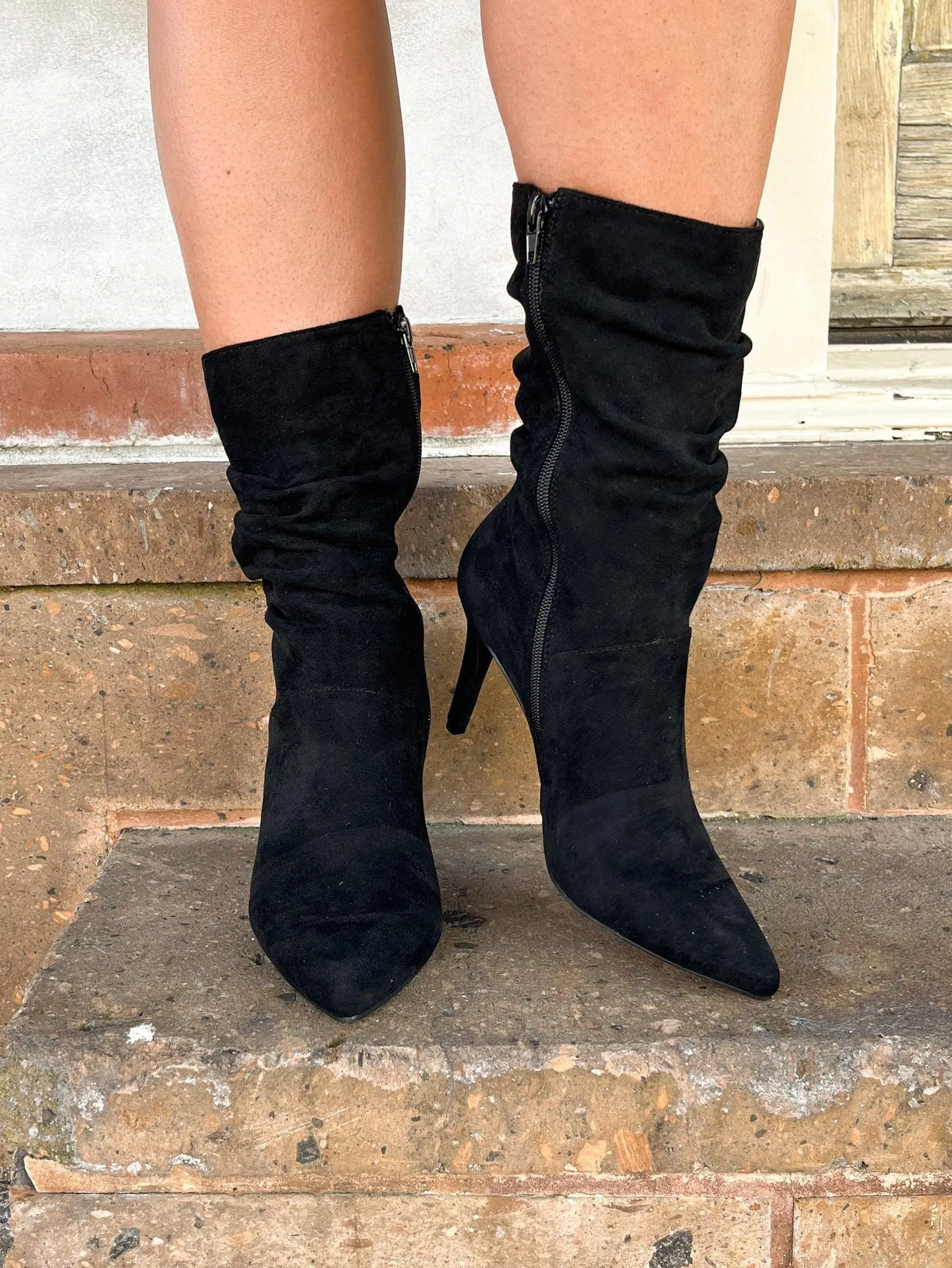 Black Suede Elegant Boot