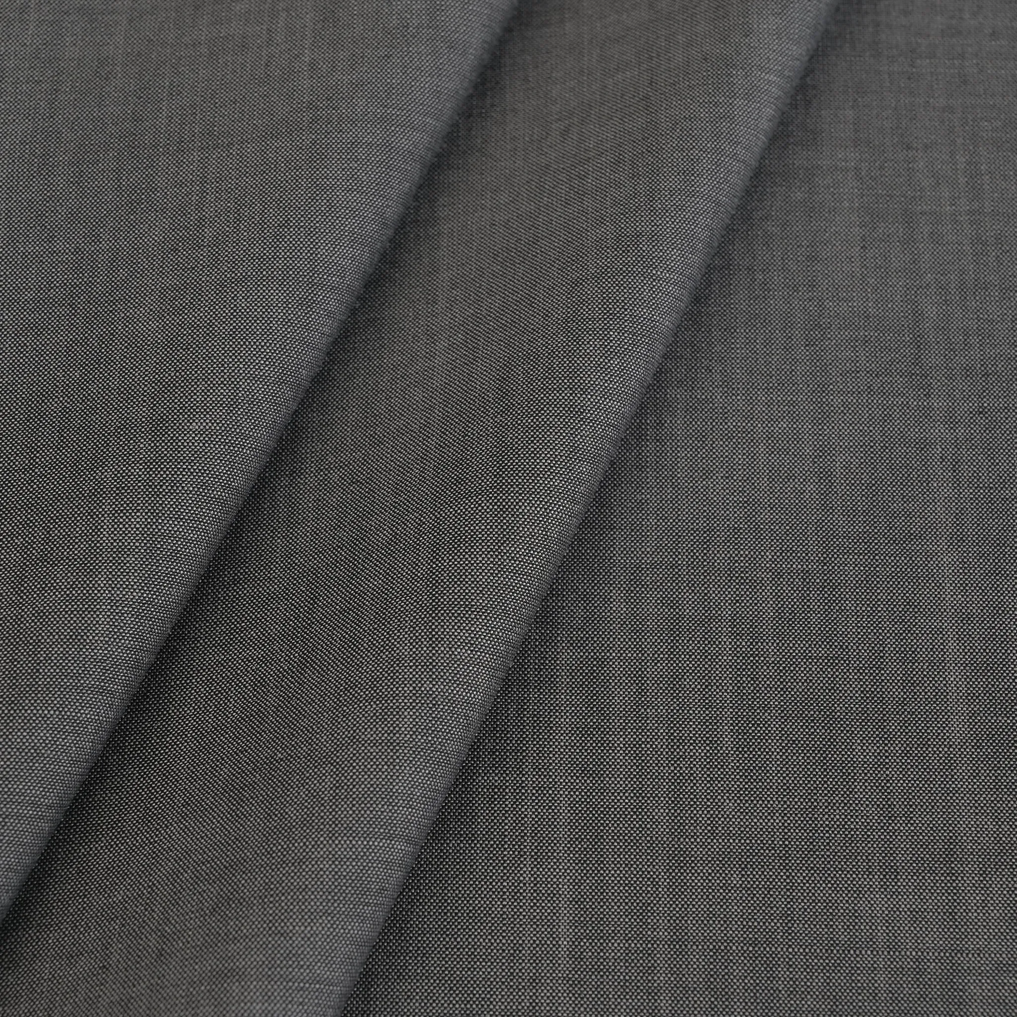 Grey Lightweight Suiting Fabric 61