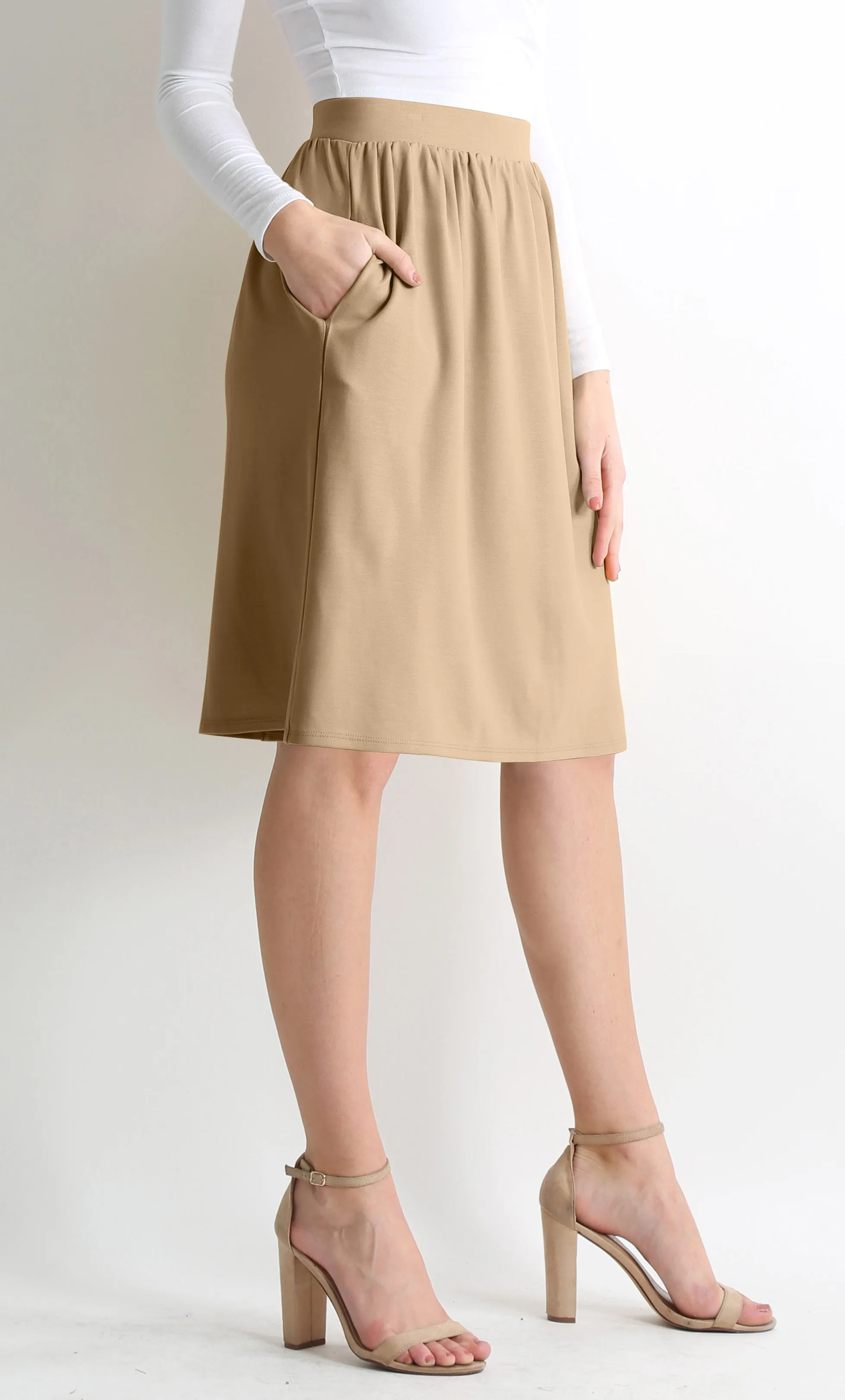 Poise With Pockets Flare Skirt